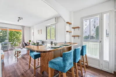 Coin salon dans l'établissement Appartement Delmas - Welkeys