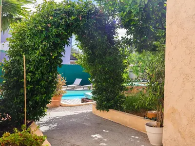 Piscine de l'établissement Les Hirondelles ou située à proximité