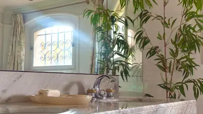 Salle de bains dans l'établissement La Mauricette - Provençal House Mougins with Pool