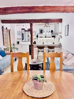 Cuisine ou kitchenette dans l'établissement La Cachette d'Antibes