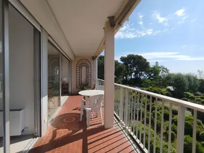 Balcon ou terrasse dans l'établissement Beautiful apartment, sea view