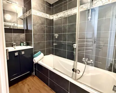 Salle de bains dans l'établissement les rives bleus