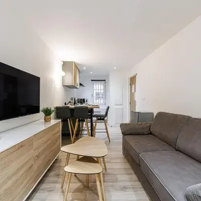 Charming 3-Room Old Antibes