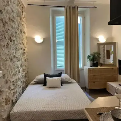 Studio dans le vieil Antibes