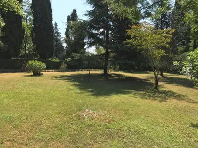 Jardin de l'établissement Le Moulin - Piscine, Tennis, TV, Plage à 5min