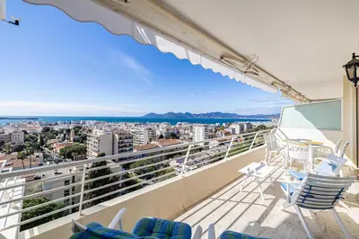 Balcon ou terrasse dans l'établissement Flat -2BDR-4P - SEA VIEW