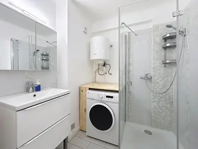 Salle de bains dans l'établissement Cozy Apartment in Antibes