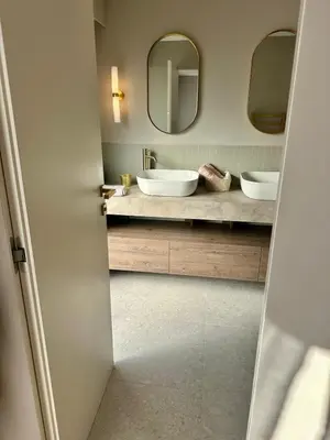 Salle de bains dans l'établissement Elegant escape in Antibes - walk to beach and Old Town