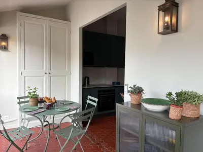 Plan de l'établissement Appartement 3 pièces plein vieil antibes