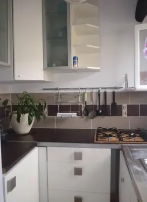 Cuisine ou kitchenette dans l'établissement Paraliamou
