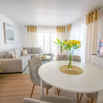 Bright 1Bedroom Apartment