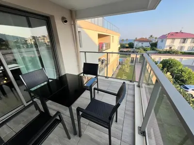 Balcon ou terrasse dans l'établissement Les Voiles Blanches 126 By Avecoeur