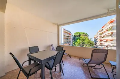 Plan de l'établissement Studio rénové avec grande terrasse - Climatisation - Aperçu mer