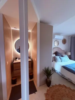 Un ou plusieurs lits dans un hébergement de l'établissement Stunning 3-Room with Panoramic Views Over Cannes