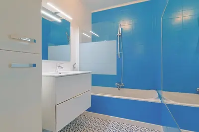 Salle de bains dans l'établissement Le Val Joli by Winsome Destination