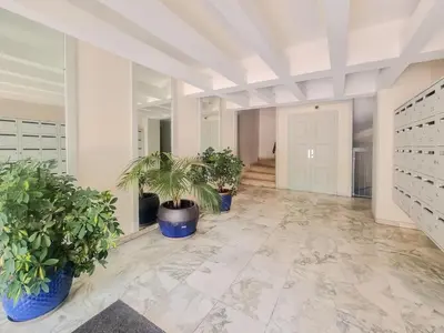Plan de l'établissement Cannes 2 pièces lumineux terrasse ensoleillée