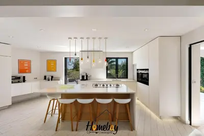 Cuisine ou kitchenette dans l'établissement Villa Rose Pool Sea View Super Cannes