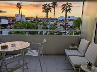 Balcon ou terrasse dans l'établissement Studio front de mer - Accès direct plage - Parking