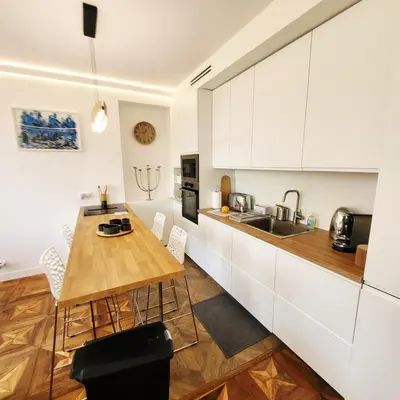 Cuisine ou kitchenette dans l'établissement Exceptional 3-room apartment in quiet Cannes