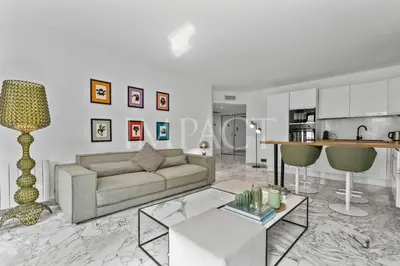 Cuisine ou kitchenette dans l'établissement REF 2014 - Cannes center - Apartment to rent