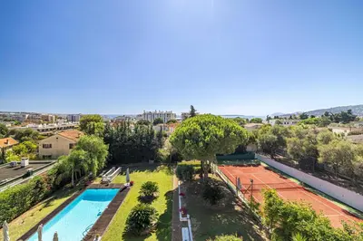 Plan de l'établissement A c Villa 8BR 15P with Pool & Tennis – Antibes