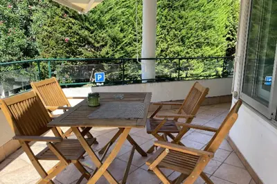 Balcon ou terrasse dans l'établissement Facing the sea 2 steps from the beaches