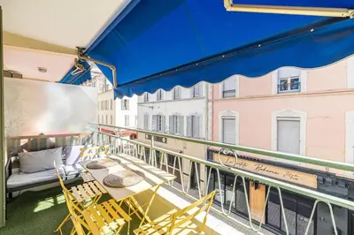 Balcon ou terrasse dans l'établissement 13 PRAD - Renovated apartment for 3 travelers near Croisette