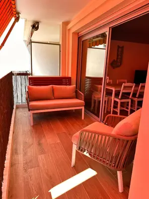 Coin salon dans l'établissement Hacienda - 6 couchages - Terrasse & Garage