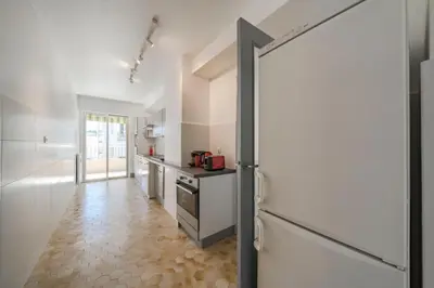 Cuisine ou kitchenette dans l'établissement Wdf 2 bedrooms heart of Cannes!!