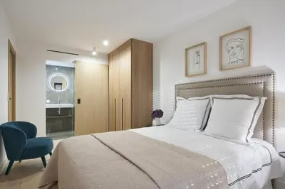 Un ou plusieurs lits dans un hébergement de l'établissement Wdf 2 bedroom heart of Cannes