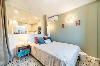 Un ou plusieurs lits dans un hébergement de l'établissement Beautiful two bedroom duplex apartment
