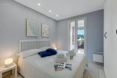 Un ou plusieurs lits dans un hébergement de l'établissement Cosy Apartement Gaia Villeneuve-Loubet - Happy Rentals