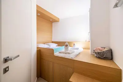 Un ou plusieurs lits dans un hébergement de l'établissement Magnificient 2 bedroom Flat sea view - Residence - Antibes Centre