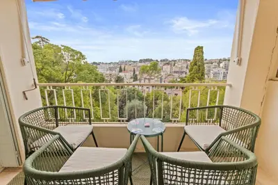 Balcon ou terrasse dans l'établissement Le Farniente - Calme - Parking - Clim - Balcon
