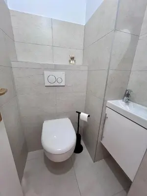 Salle de bains dans l'établissement L'Oranger d'Azur