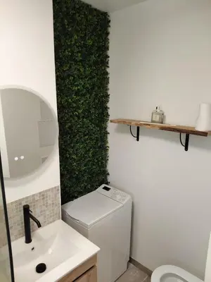 Salle de bains dans l'établissement Le Galop Bleu