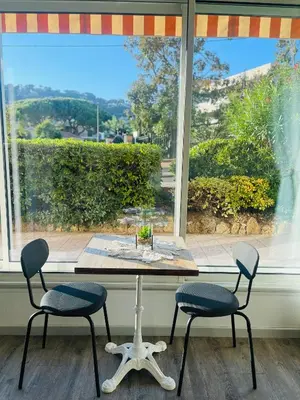 Vue générale sur la montagne ou vue sur la montagne depuis l'appartement