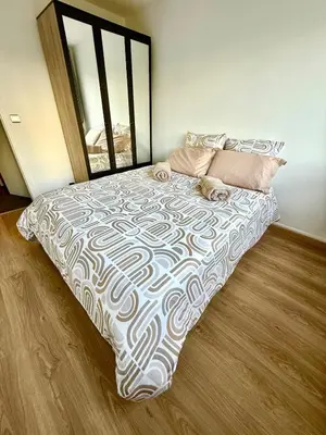 Un ou plusieurs lits dans un hébergement de l'établissement Antibes - 3 pièces cosy avec jacuzzi & grande terrasse