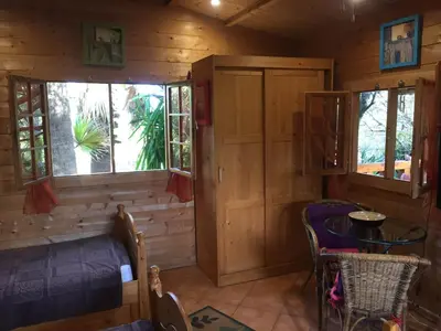 Coin salon dans l'établissement Studio Chalet tout confort