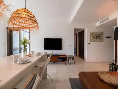 Télévision ou salle de divertissement dans l'établissement Luxury Apartment in Juan les Pins