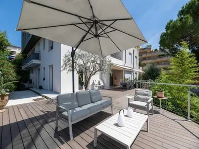 Balcon ou terrasse dans l'établissement Luxury Apartment in Juan les Pins