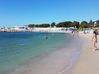 Plage de l'appartement ou située à proximité