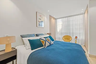 Un ou plusieurs lits dans un hébergement de l'établissement REF 2032 Renovated apartment-Sea view -Ideal for conferences and vacations