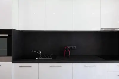 Cuisine ou kitchenette dans l'établissement Résidence 3p Avec Terrasse Au Palm Beach, à 2min Des Plages - 3P avec terrasse au Palm Beach, à 2min des plages MAE-1553