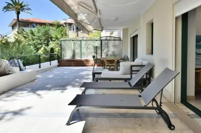 Coin salon dans l'établissement Résidence 4p Avec Grande Terrasse Et Piscine - 4P avec grande terrasse et piscine MAE-1693