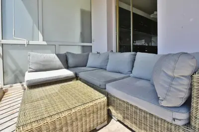 Coin salon dans l'établissement Résidence 2p Avec Terrasse Et Vue Mer à Deux Pas Des Plages - 2P avec Terrasse et Vue Mer à deux pas des Plages MAE-1733