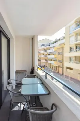 Balcon ou terrasse dans l'établissement Résidence 3 Pièces Moderne Avec Piscine Au Palm Beach - 3 pièces moderne avec piscine au Palm Beach MAE-1803