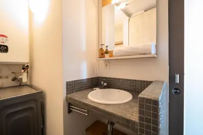 Salle de bains dans l'établissement Résidence Rare ! 3p En Front De Mer - RARE ! 3P en front de mer MAE-2213