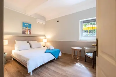 Un ou plusieurs lits dans un hébergement de l'établissement Résidence Superbe Villa Avec Piscine & Sauna - Superbe villa avec piscine & sauna MAE-2283