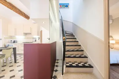 Cuisine ou kitchenette dans l'établissement Résidence Superbe Villa Avec Piscine & Sauna - Superbe villa avec piscine & sauna MAE-2283